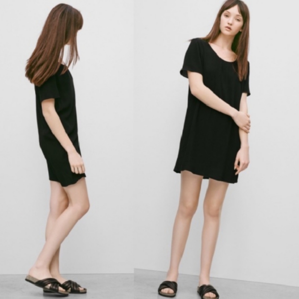 Wilfred Free Aritzia Teigen LBD black lined shift dress short sleeve size xxs